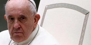 Rompiamo la solitudine di Papa Francesco