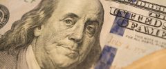 Fed Warns of Rising Economic Risks as It Leaves Rates Steady
