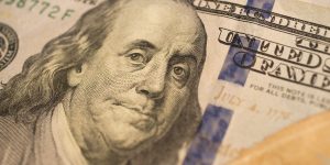 Fed Warns of Rising Economic Risks as It Leaves Rates Steady