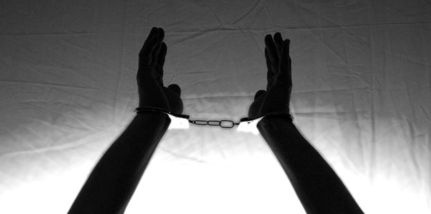 hands-1655520_1280